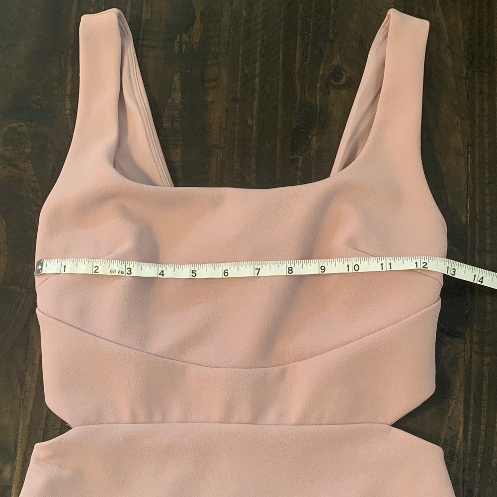 Express Mauve Square-Neck Midi Dress - Picture 7 of 9